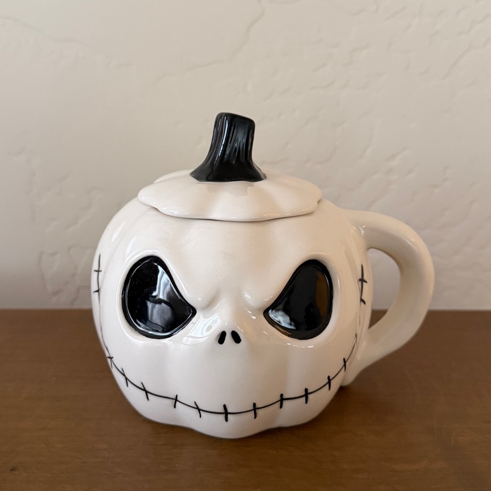Jack Skellington Mug with Lid